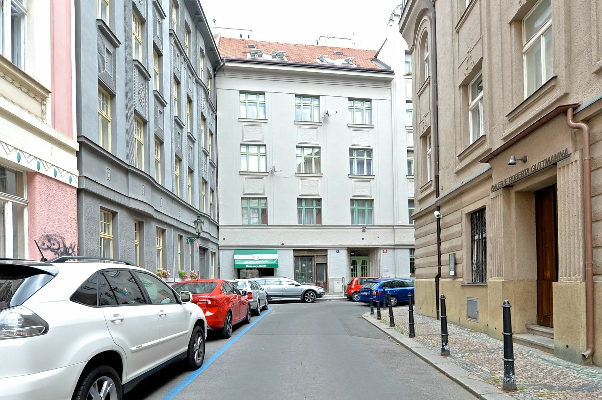 Legerova 33 Appart hôtel